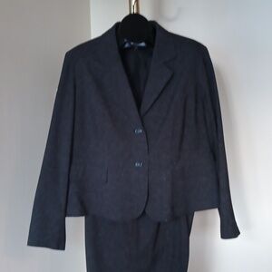 Rafaella Gray with White Specs Women's Pant Suit Size 22W